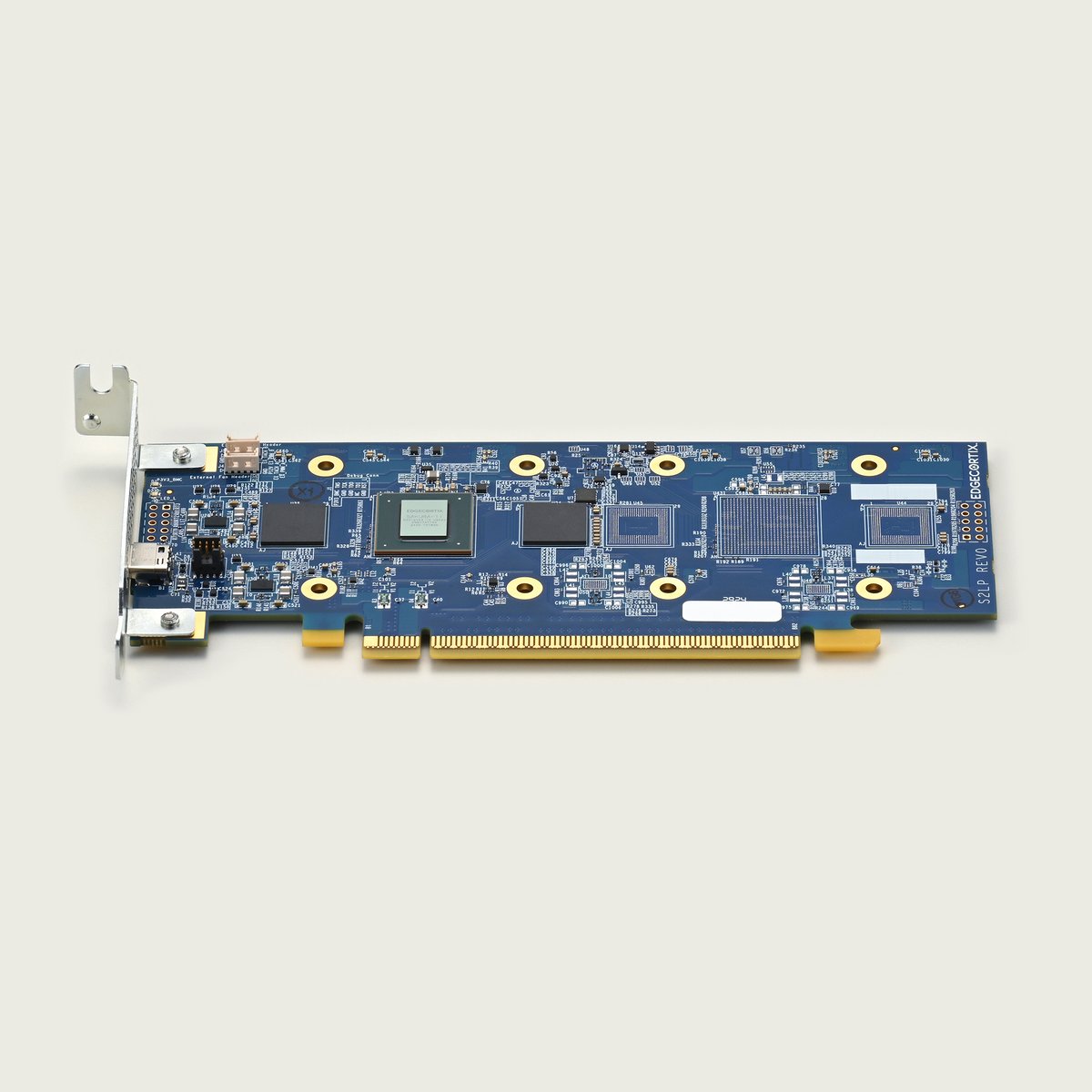 EdgeCortix-S2LP-Single-short-bracket-tilt